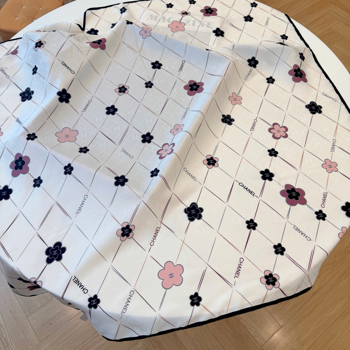 Floral Diamond Lattice Square Scarf - 90 x 90 cm