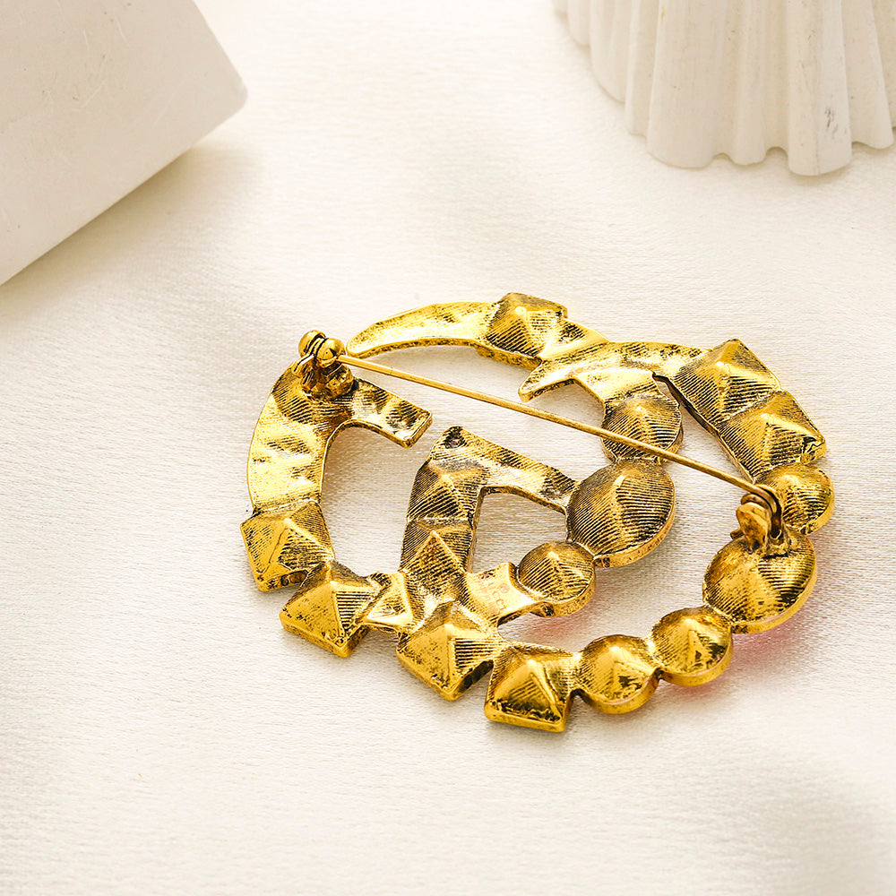 Alloy Stamped Logo Brooch,Brooches Collection、GU*CI Series