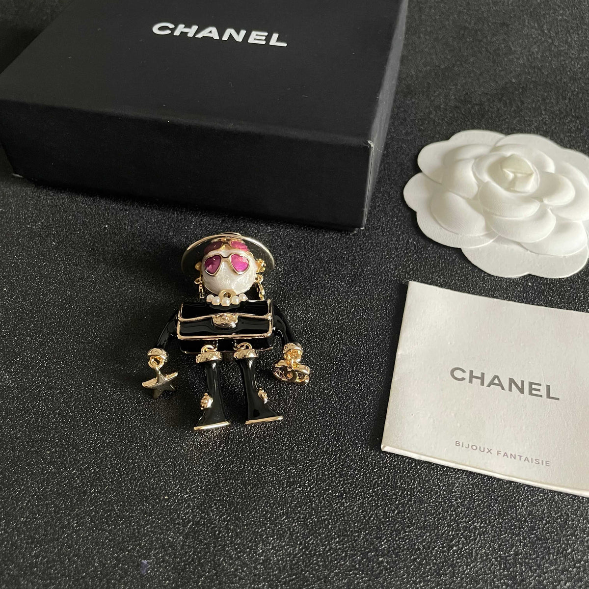 Premium Edition Brooch、Brooches Collection、CH*NEL Series、𝐁𝐫𝐨𝐨𝐜𝐡𝐞𝐬（𝐇）