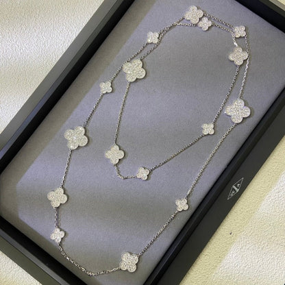 Textured Quatrefoil Station Necklace