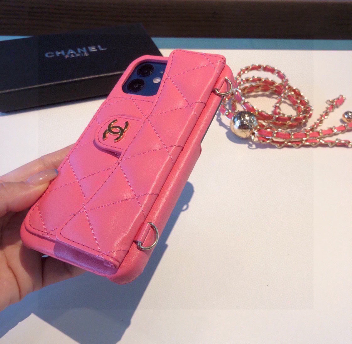 Fashion Aesthetic Shock Absorbing Protective Phone Case CH*NEL Series、Fashion Phone Case