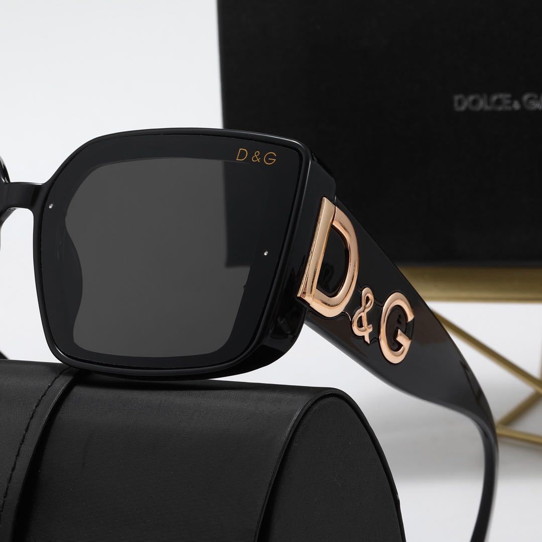 Oversized Butterfly Sunglasses with Open Bridge