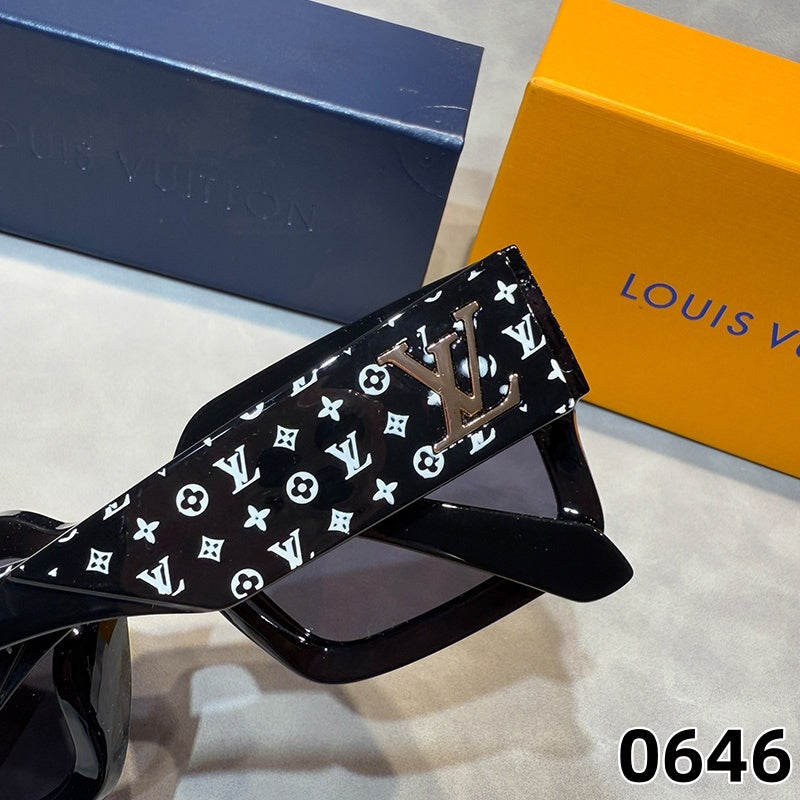 Sculpted Browline Rectangular Sunglasses