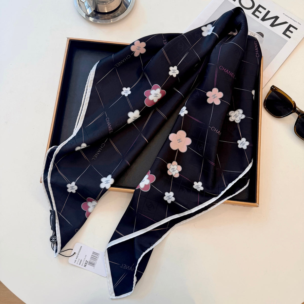 Floral Diamond Lattice Square Scarf - 90 x 90 cm