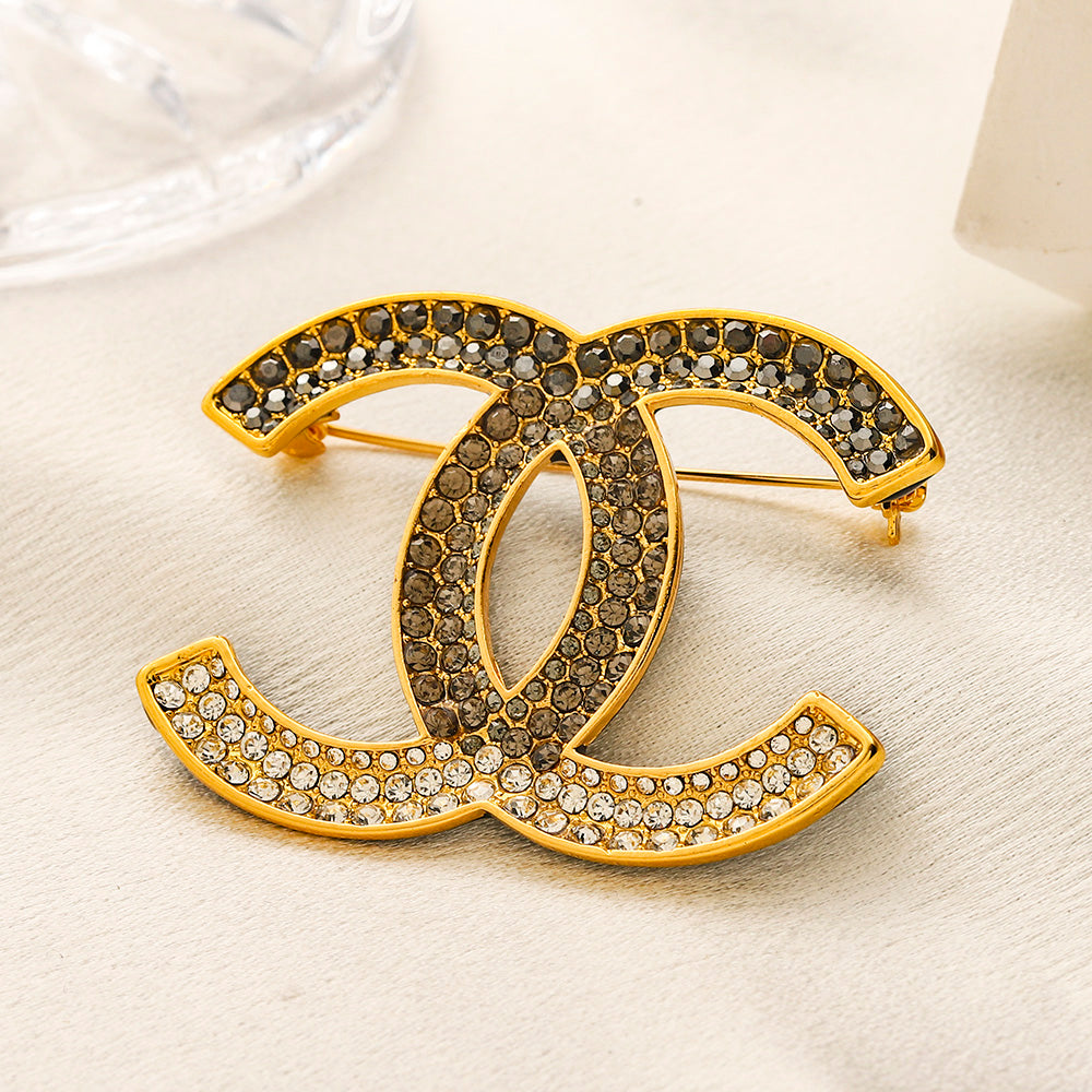 Alloy Stamped Logo Brooch,Brooches Collection、CH*NEL Series