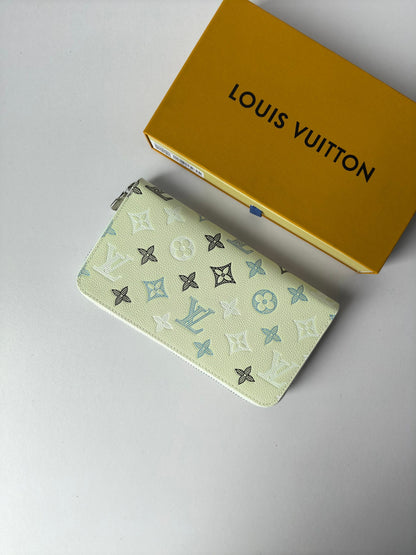 Luxury‑Inspired Trendy Wallets 005 L*V Series、Fashion Bags