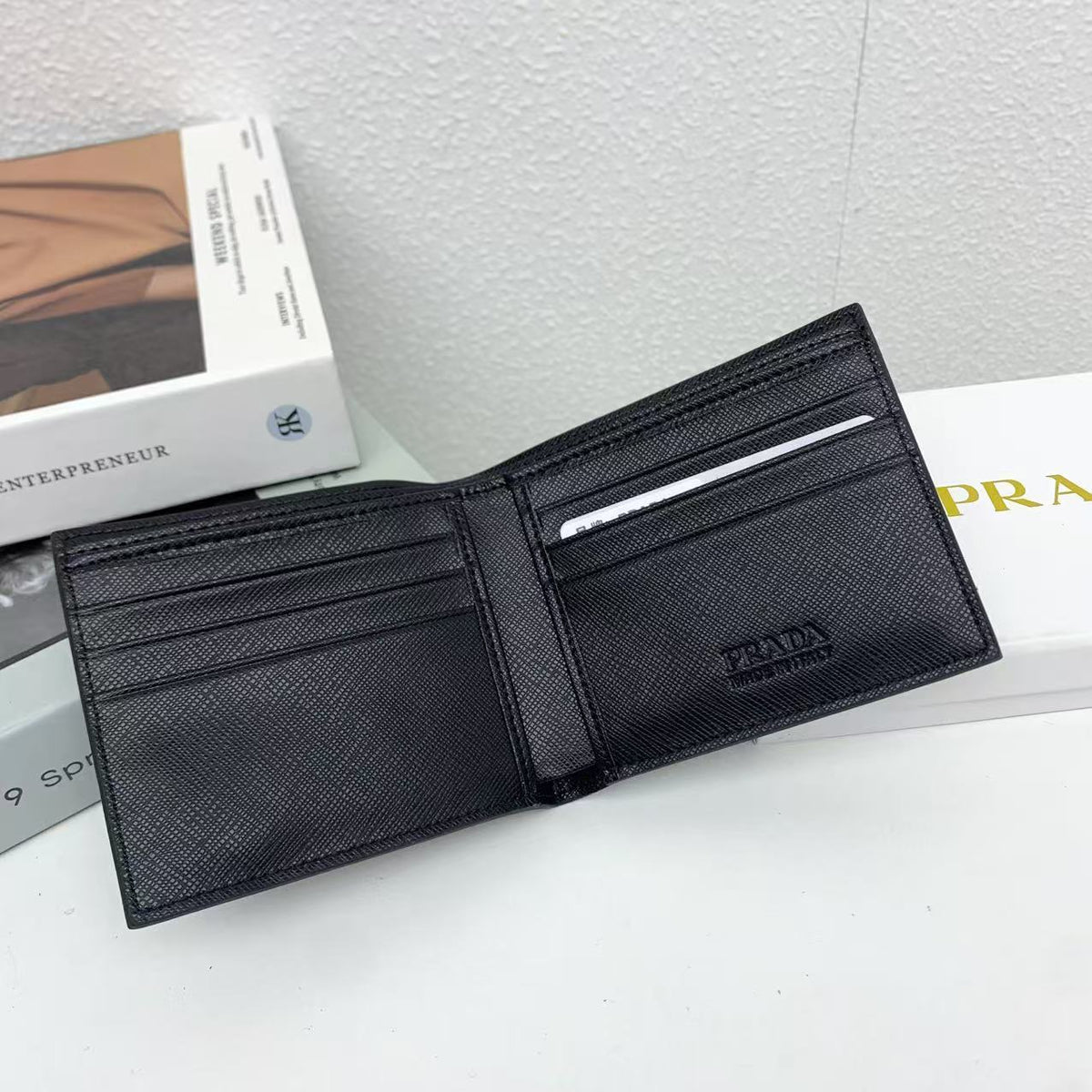 Luxury‑Inspired Trendy Wallets 033  Pr*da Series、Fashion Bags