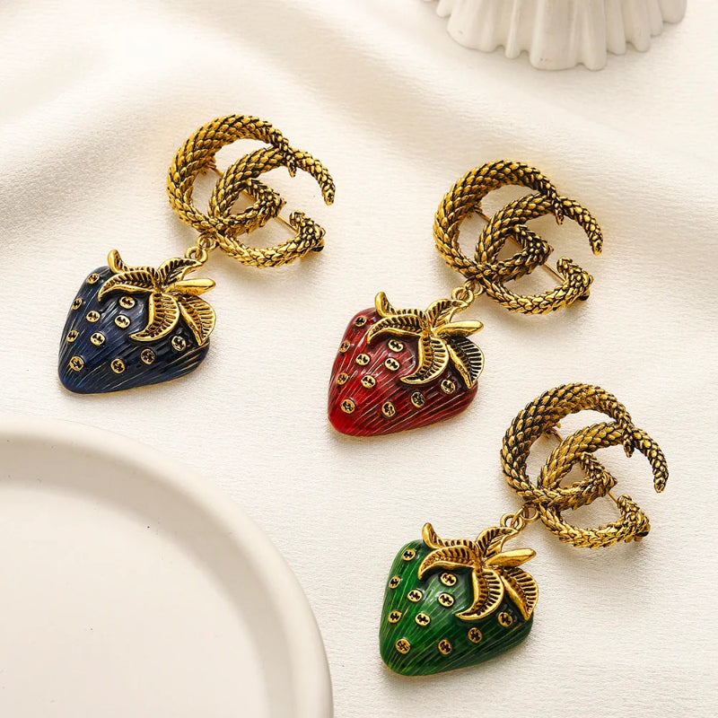 Alloy Stamped Logo Brooch,Brooches Collection、GU*CI Series