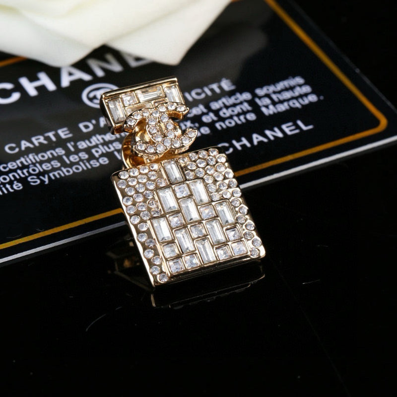 Premium Edition Brooch、Brooches Collection、CH*NEL Series、𝐁𝐫𝐨𝐨𝐜𝐡𝐞𝐬（𝐇）