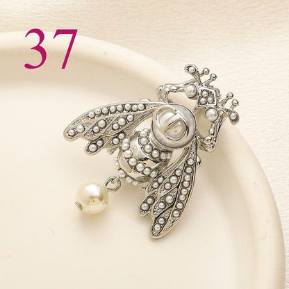 Fashion Brooch Collection,Brooches Collection、GU*CI Series、L*V Series、D*or Series、Y*L Series