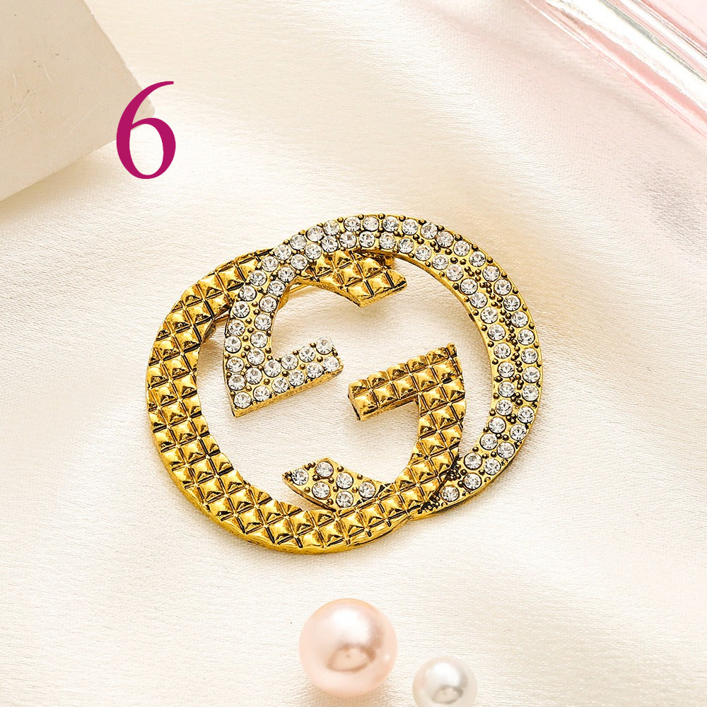 Fashion Brooch Collection,Brooches Collection、GU*CI Series、L*V Series、D*or Series、Y*L Series