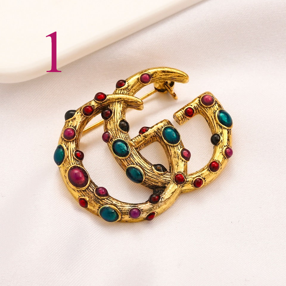 Fashion Brooch Collection,Brooches Collection、GU*CI Series、L*V Series、D*or Series、Y*L Series