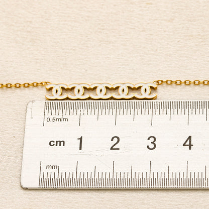 304 Stainless Steel Triple Interlocking-C Bar Necklace
