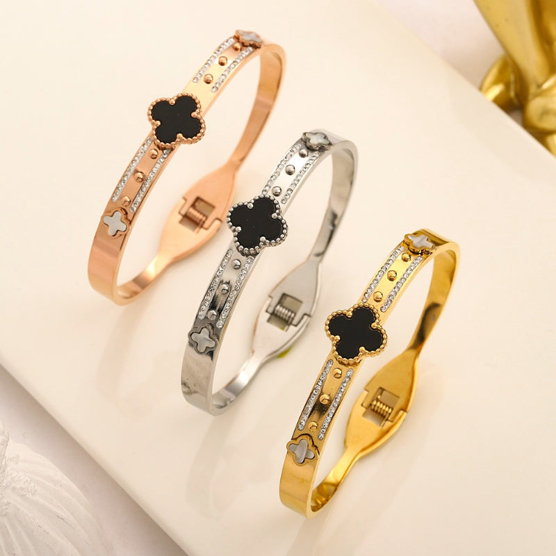 304 Stainless Steel Quatrefoil Motif Slim Bangle Bracelet