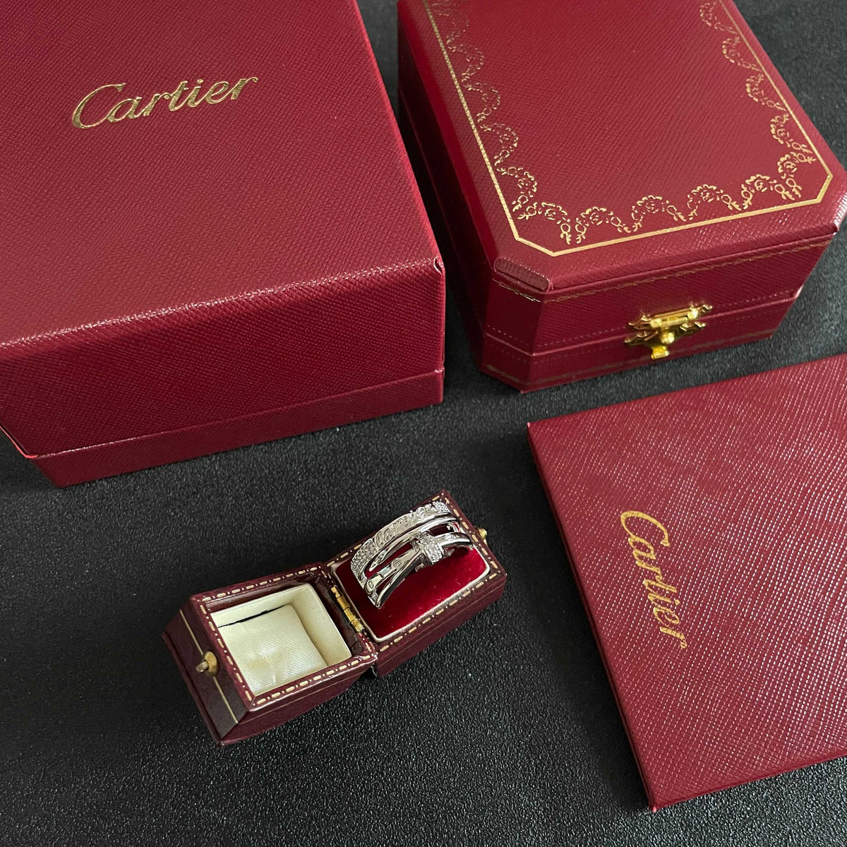 Premium Edition Ring ,Rings Collection、Cart*er Series、𝐑𝐢𝐧𝐠𝐬（𝐇）