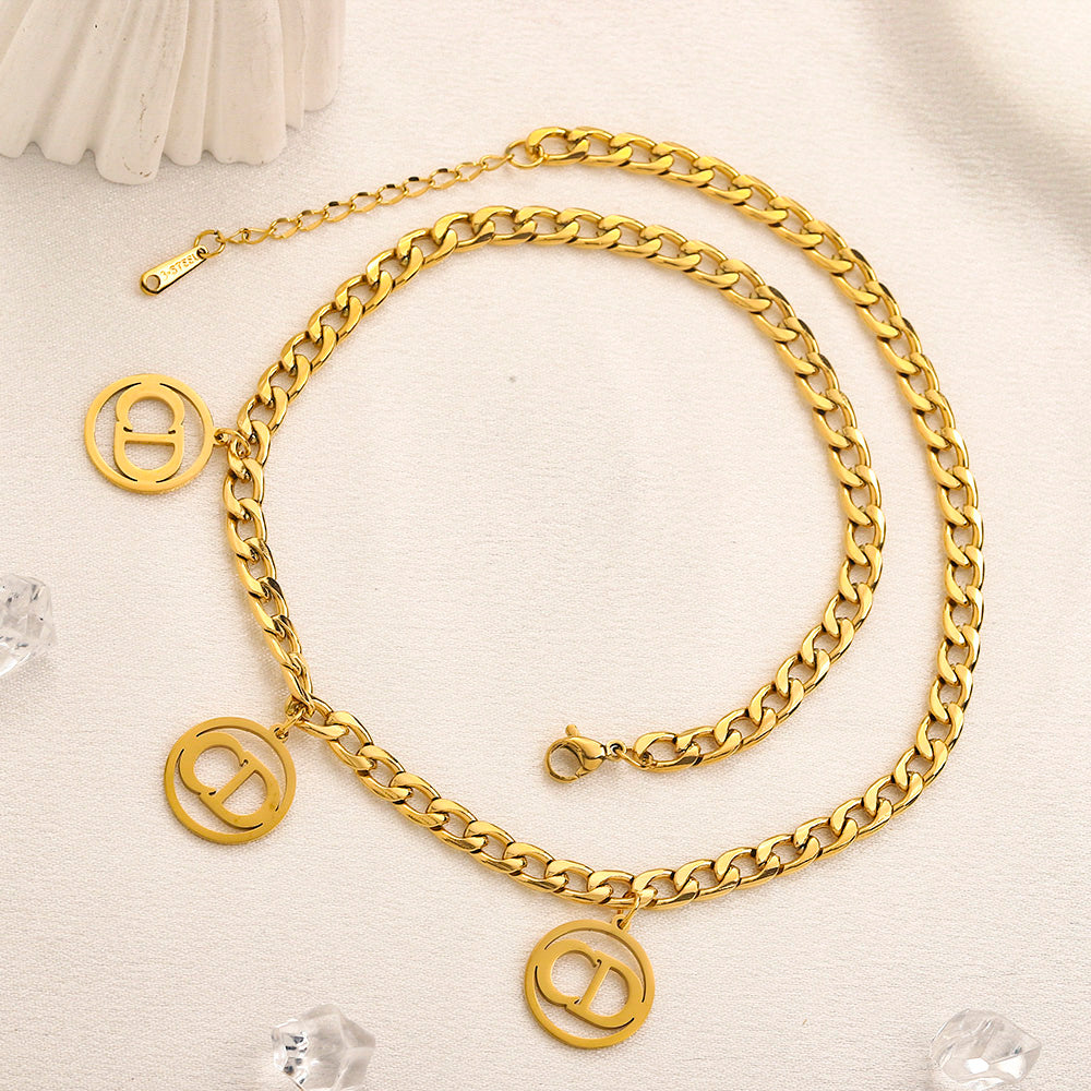 304 Stainless Steel Round Monogram Charm Curb Chain Necklace