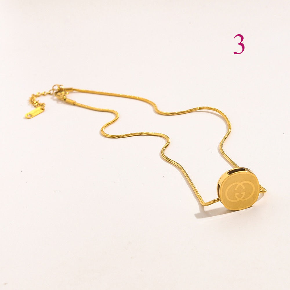 304 Stainless Steel Round Monogram Pendant Necklace - Style Options