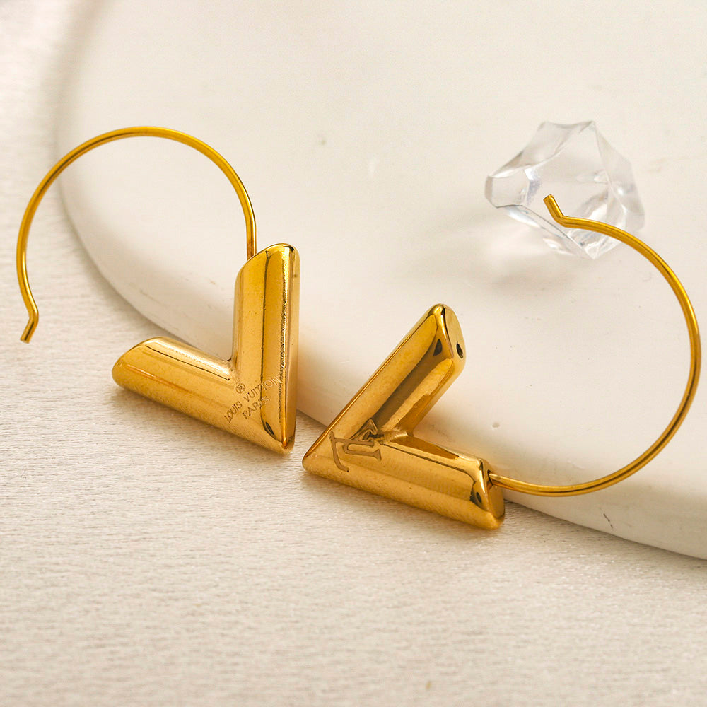 304 Stainless Steel V-Motif Earrings, Bracelet & Necklace Collection