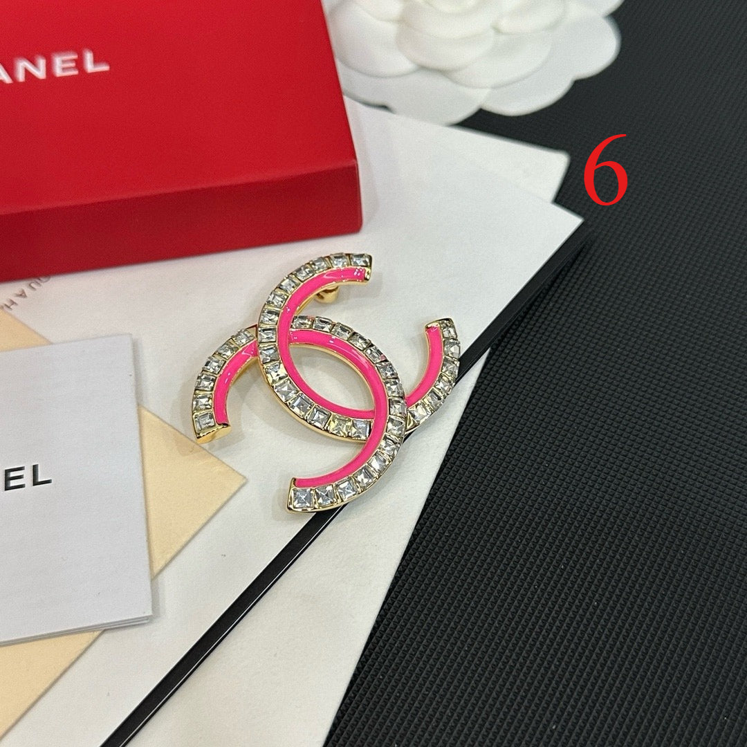 Alloy Stamped Logo Brooch,Brooches Collection、CH*NEL Series