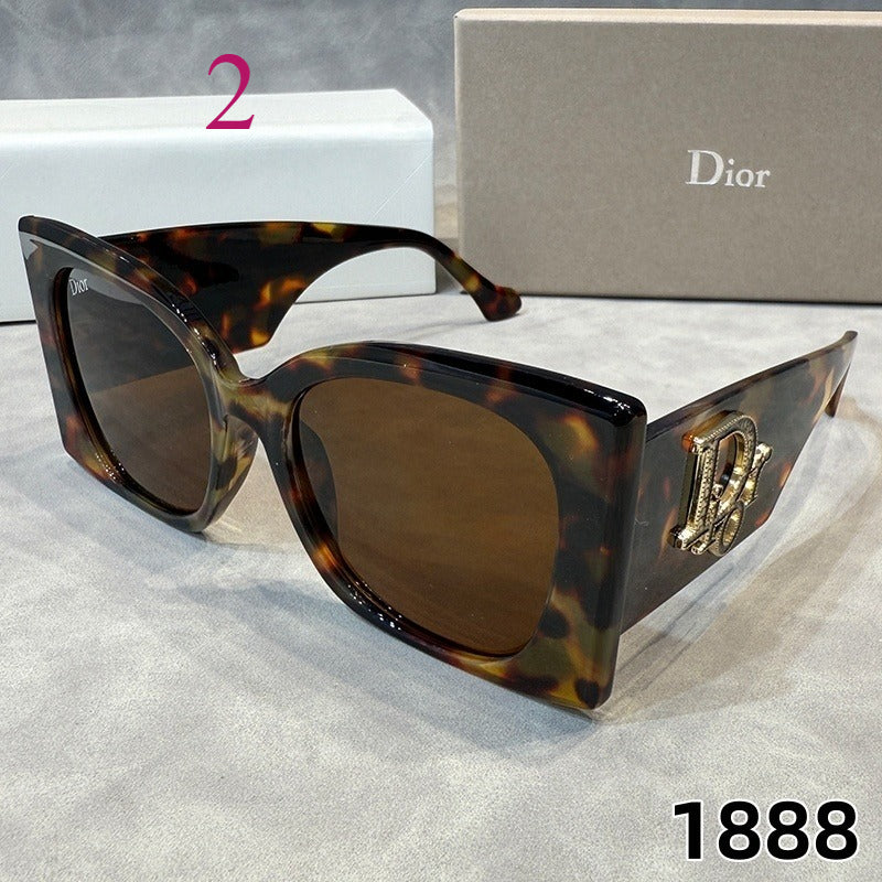 Oversized Cat-Eye Sunglasses with Deep Frames