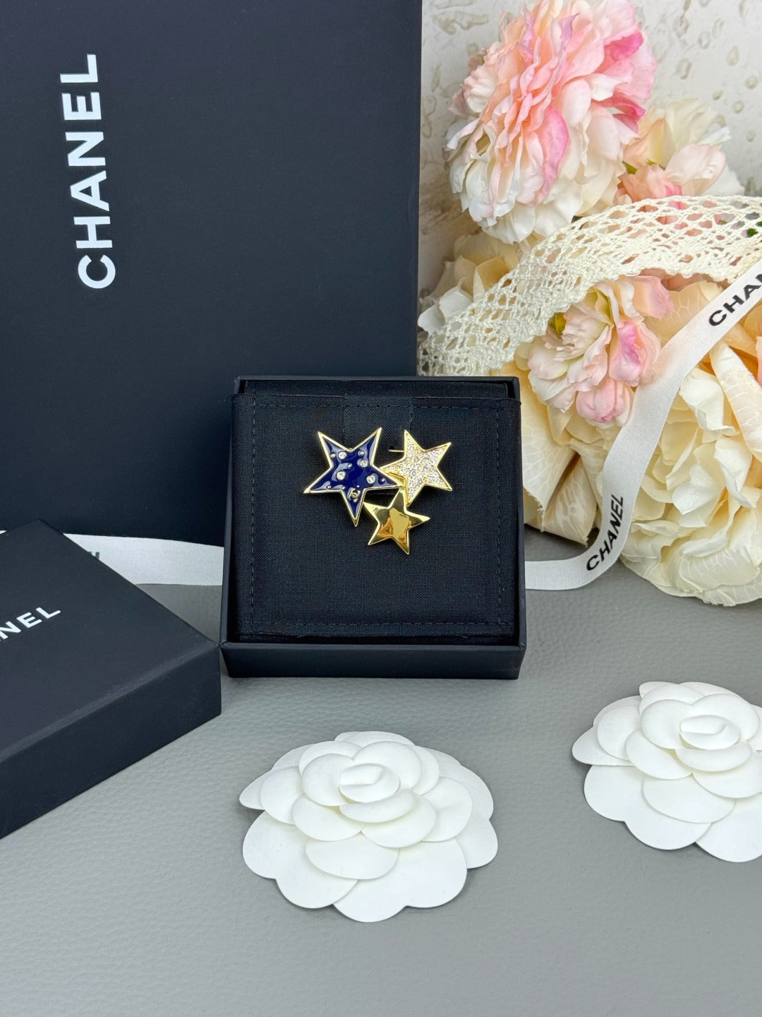 Premium Edition Brooch、Brooches Collection、CH*NEL Series、𝐁𝐫𝐨𝐨𝐜𝐡𝐞𝐬（𝐇）