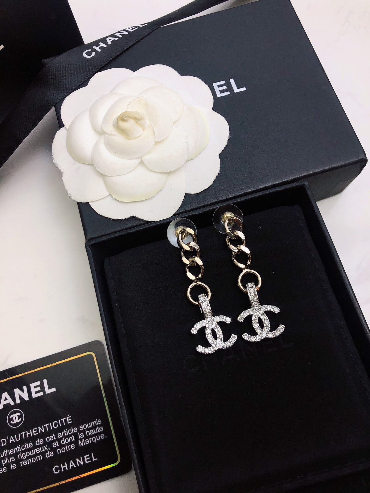 Chain-Link Interlocking-C Drop Earrings