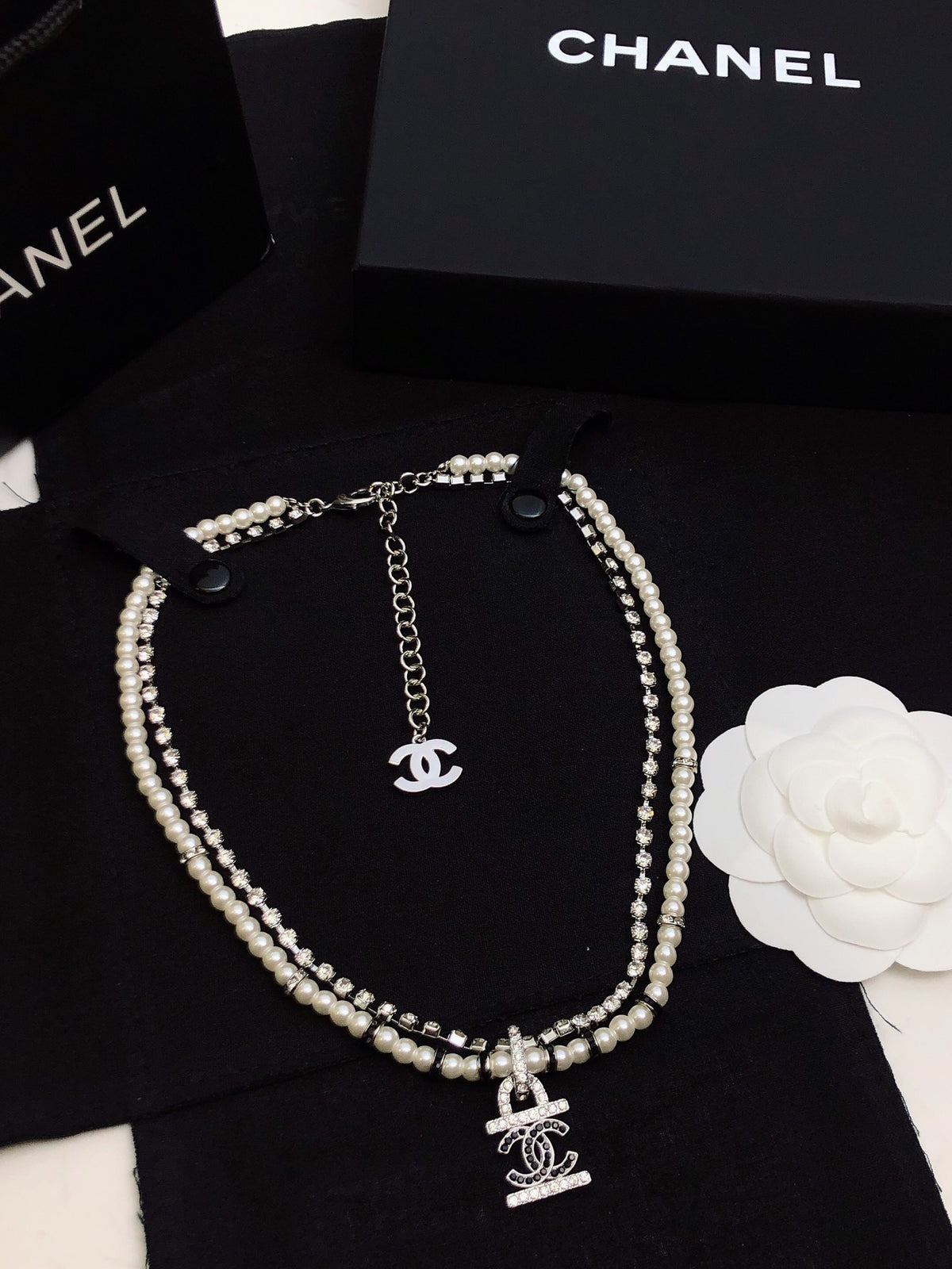Double-Strand Beaded Interlocking-C Choker