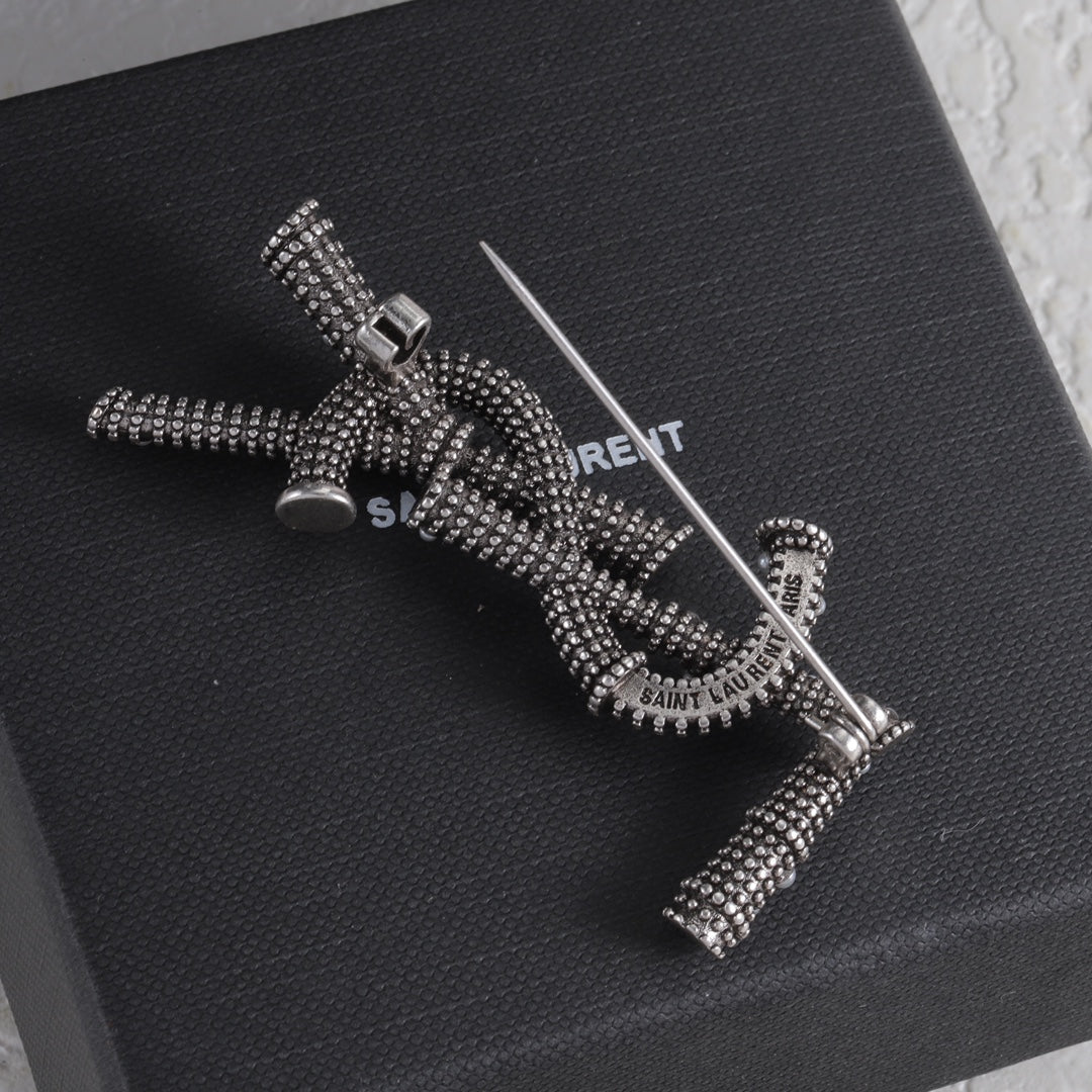 Premium Edition Brooch、Brooches Collection、𝐁𝐫𝐨𝐨𝐜𝐡𝐞𝐬（𝐇）