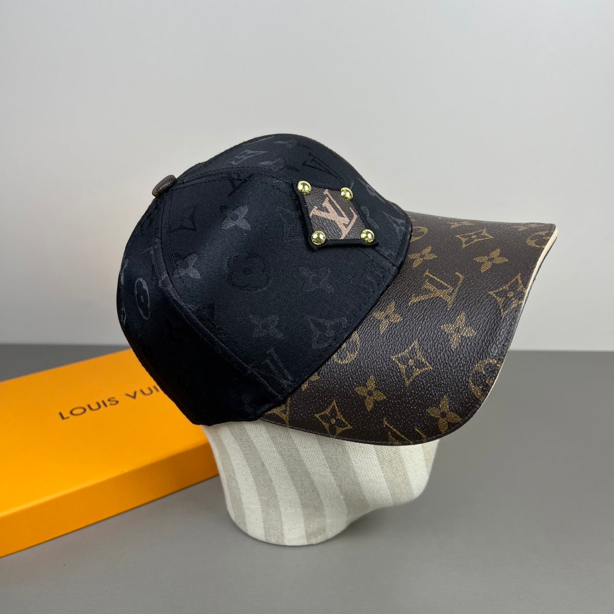 Trendy Unisex Fashion Baseball Cap  L*V Series、Fashion Caps