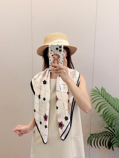 Floral Diamond Lattice Square Scarf - 90 x 90 cm