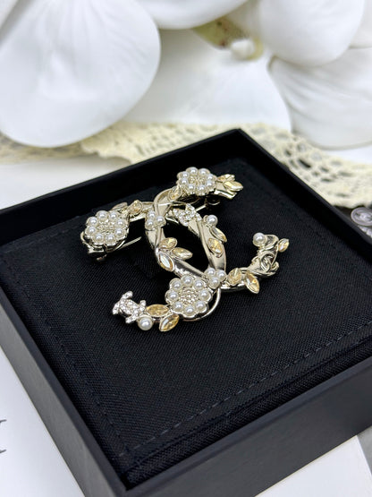 Premium Edition Brooch、Brooches Collection、CH*NEL Series、𝐁𝐫𝐨𝐨𝐜𝐡𝐞𝐬（𝐇）