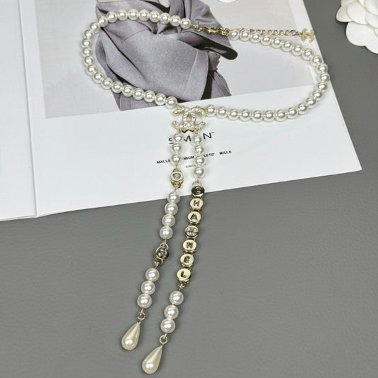 Pearl-Look Beaded Choker with Double Tassel
