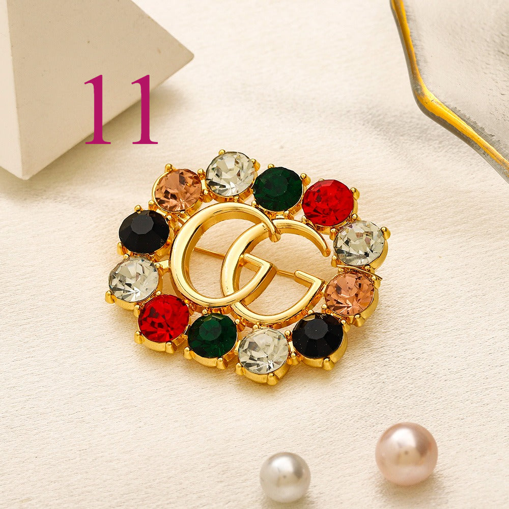 Fashion Brooch Collection,Brooches Collection、GU*CI Series、L*V Series、D*or Series、Y*L Series