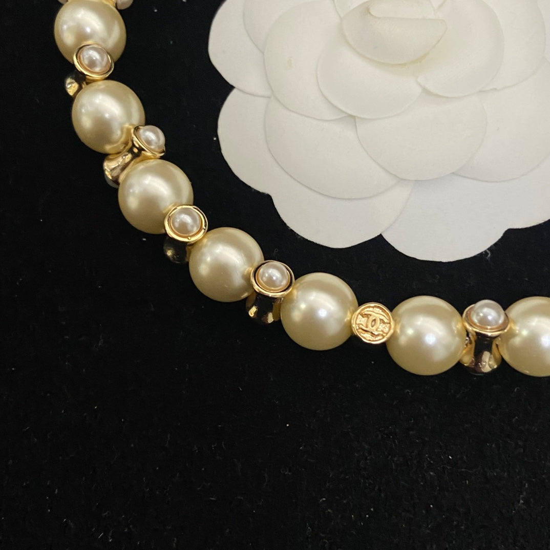 Classic Pearl-Look Beaded Choker