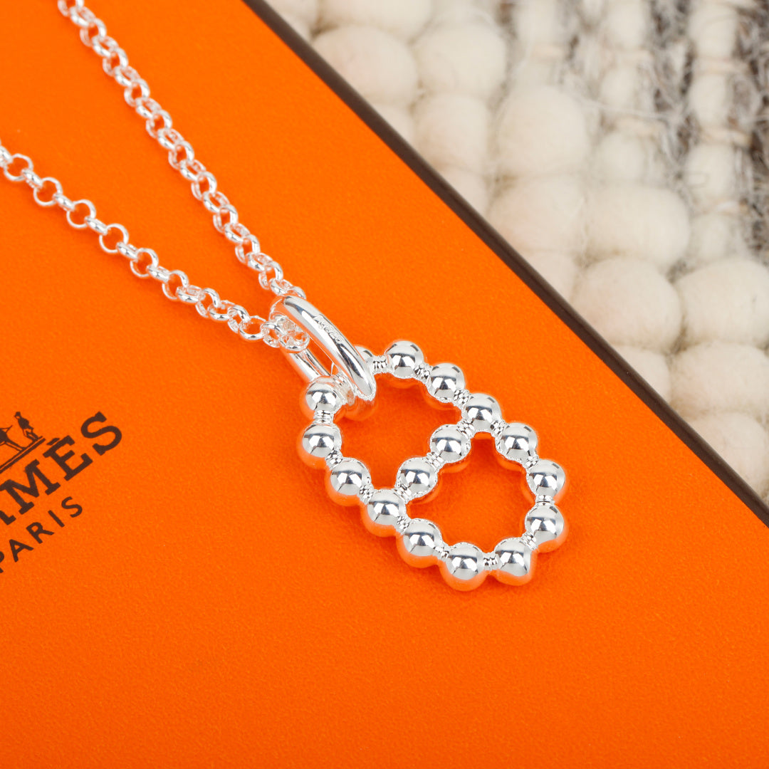 Pave Oval-Link Pendant Chain Necklace