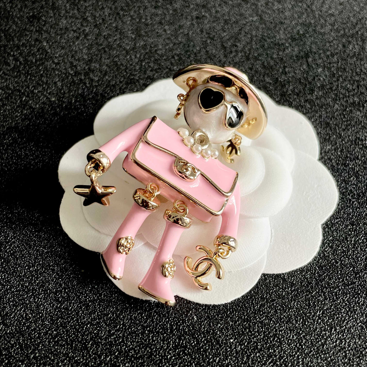 Premium Edition Brooch、Brooches Collection、CH*NEL Series、𝐁𝐫𝐨𝐨𝐜𝐡𝐞𝐬（𝐇）