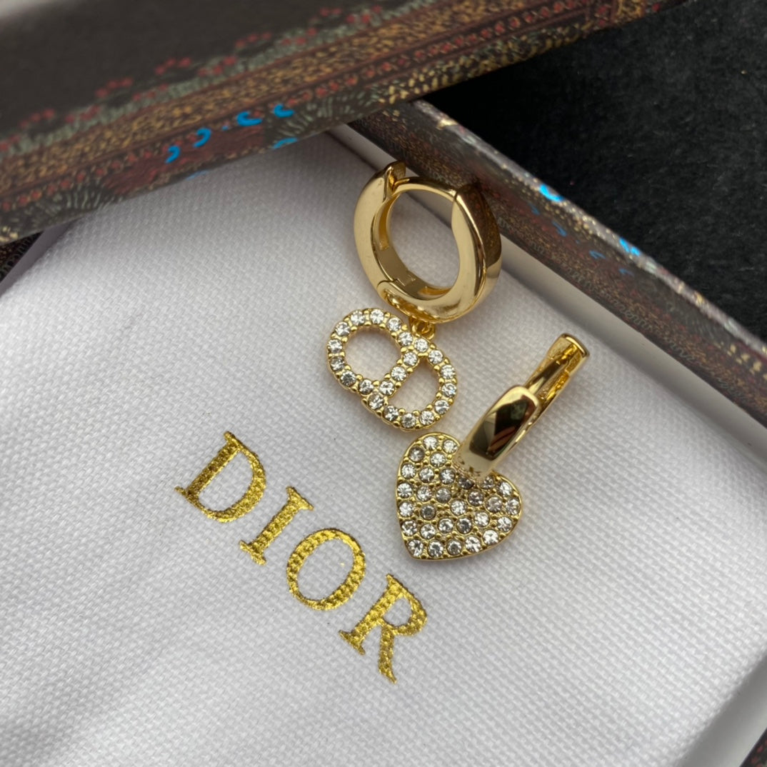 Asymmetric Heart & Oval Charm Hoop Earrings