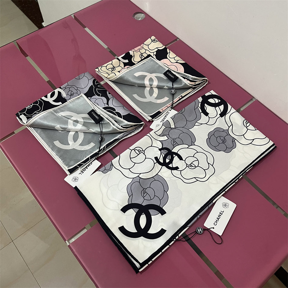 Camellia & Monogram Square Scarf - 90 x 90 cm