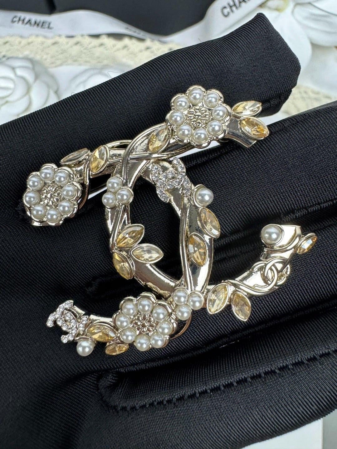 Premium Edition Brooch、Brooches Collection、CH*NEL Series、𝐁𝐫𝐨𝐨𝐜𝐡𝐞𝐬（𝐇）