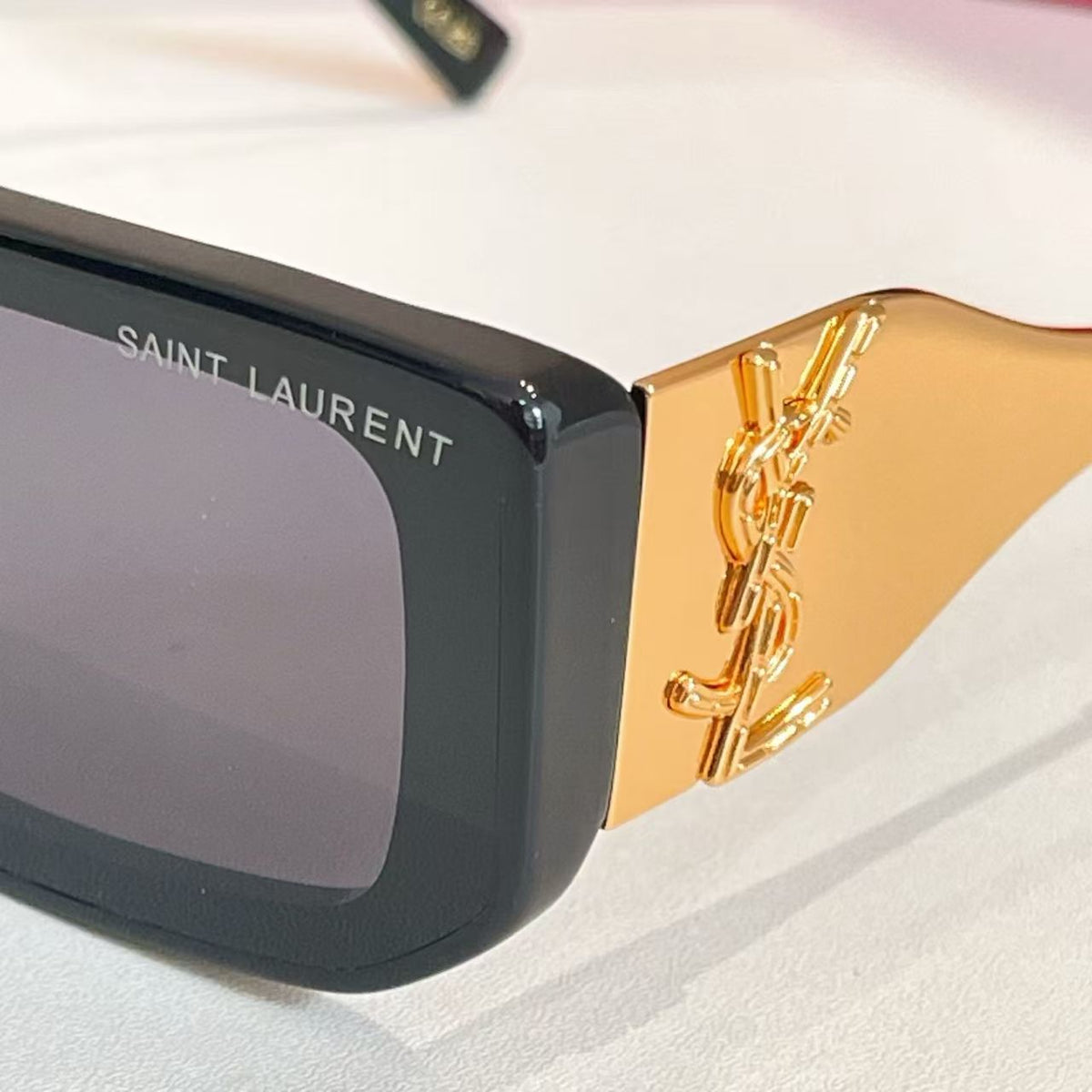 Wide Square Sunglasses with Contrast Metal Temples