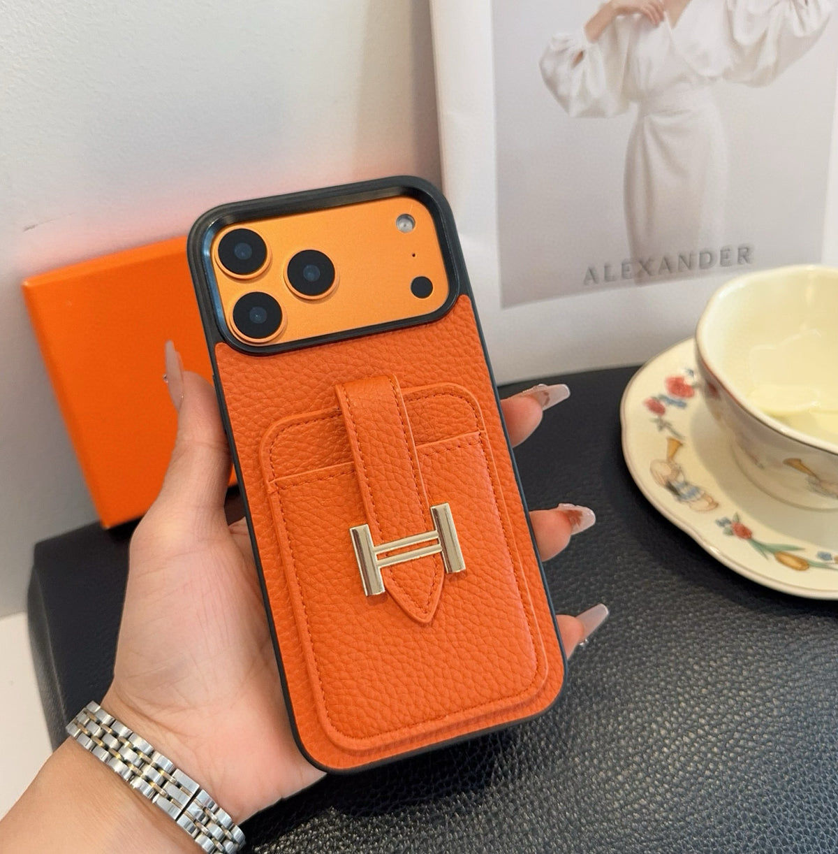 Fashion Aesthetic Shock Absorbing Protective Phone Case  He*mes Series、Fashion Phone Case