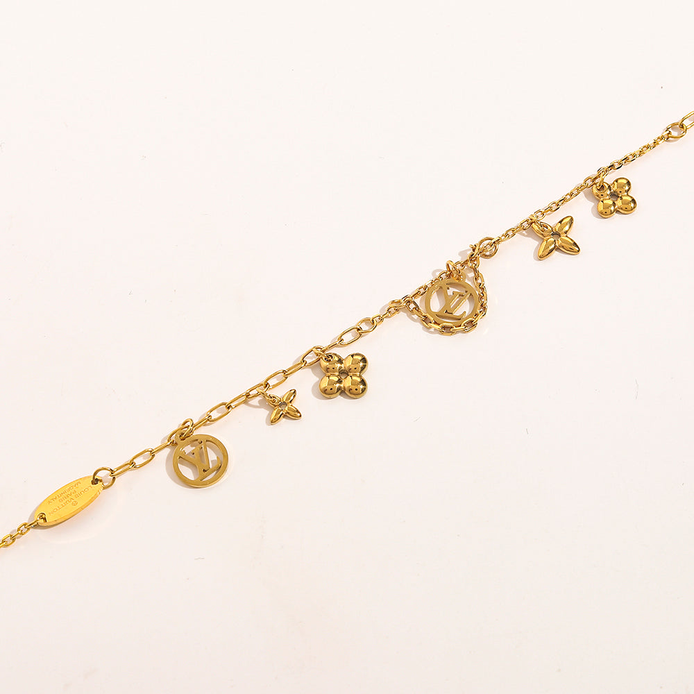 304 Stainless Steel Draped Floral Charm Chain Bracelet