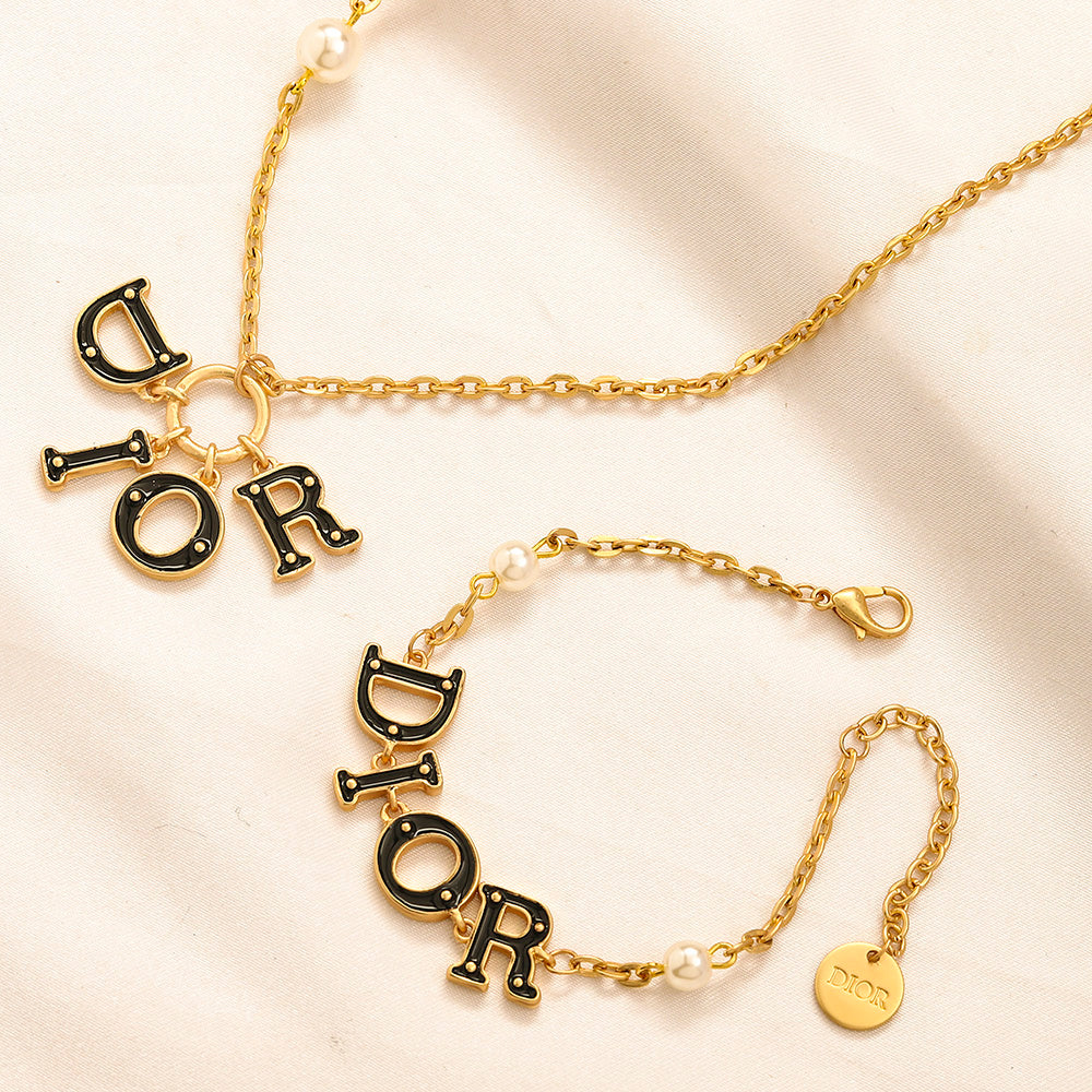 Set collana e bracciale con logo stampato in lega 304