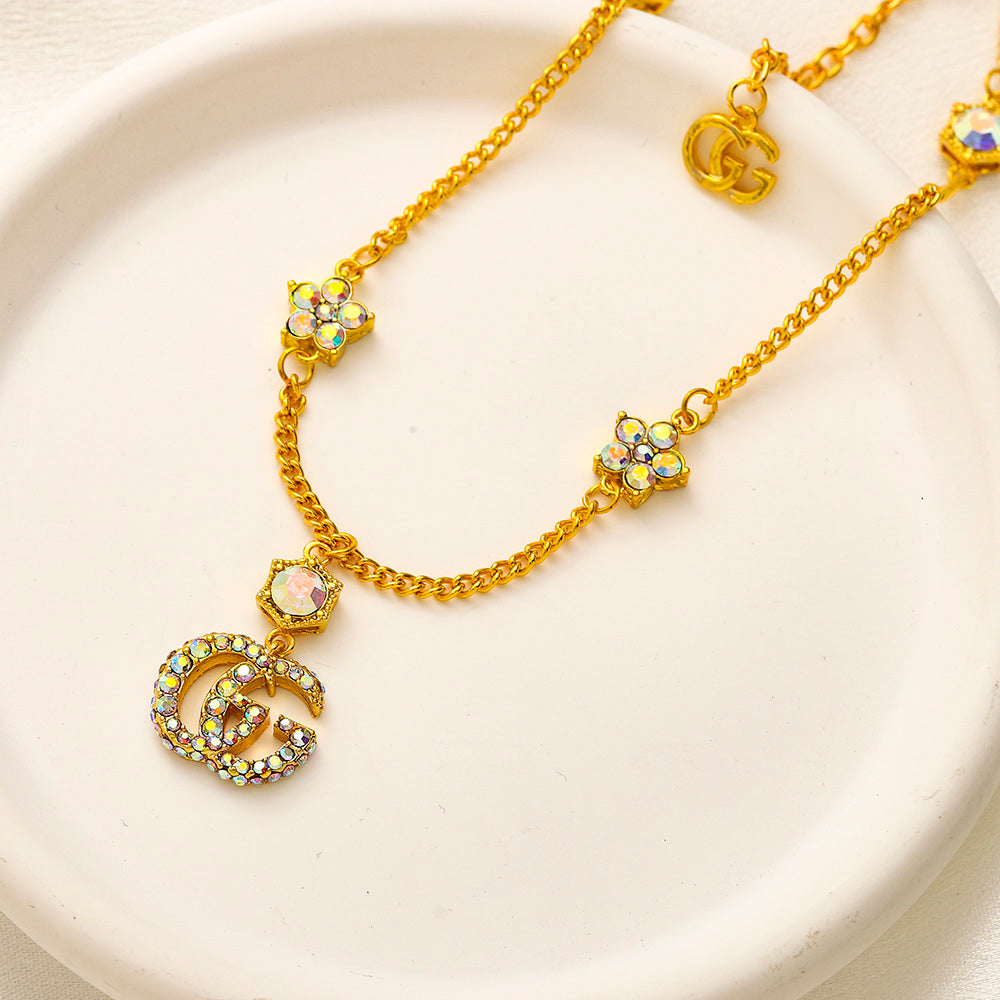 Schmuckset aus Ohrringen, Armband und Halskette aus Edelstahl 304