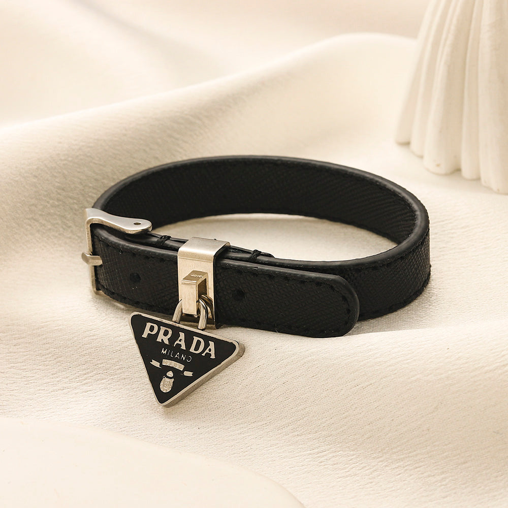 304 Stainless Steel Triangle Charm Buckle Strap Bracelet