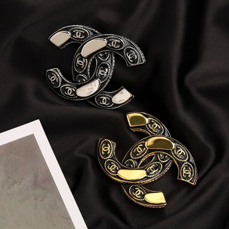 Alloy Steel Stamped Logo Brooch,Brooches Collection、CH*NEL Series