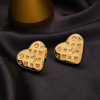 304 Stainless Steel Patterned Heart Stud Earrings