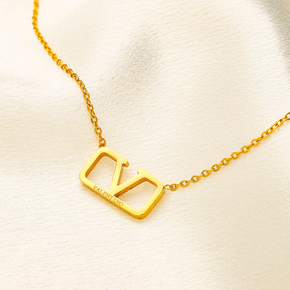 304 Stainless Steel V-Motif Pendant Necklace