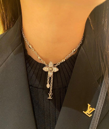 Pave Flower Pendant Chunky Chain Necklace