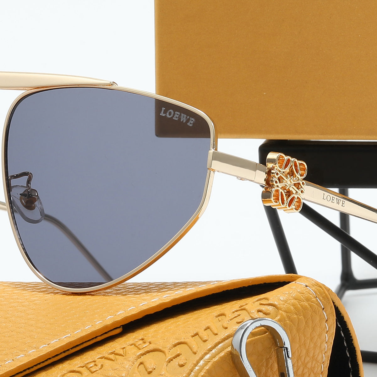 Rimless Aviator Sunglasses with Flat Brow Bar